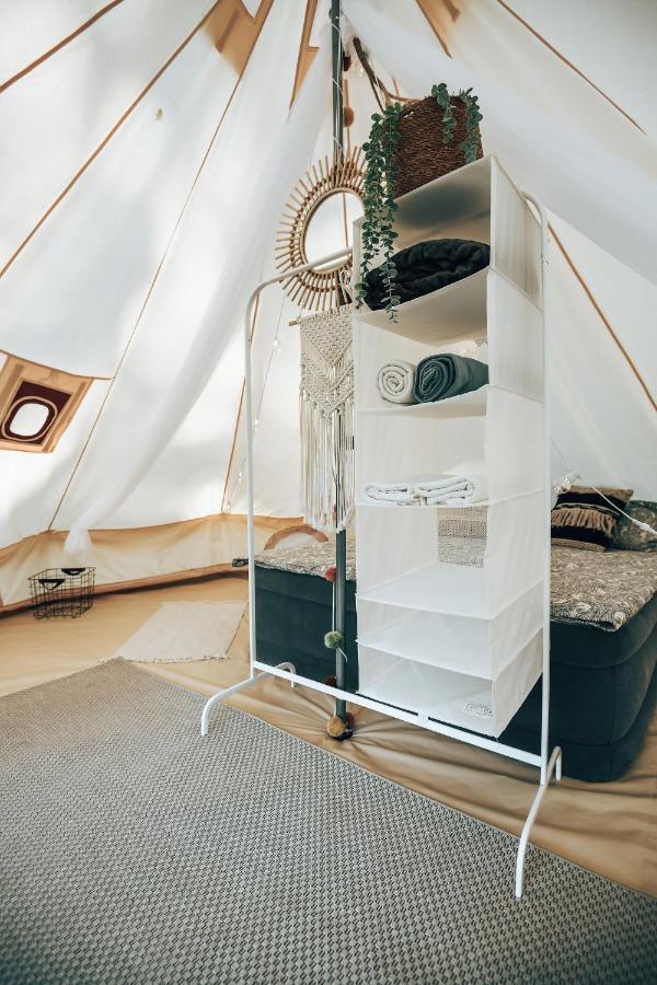 Glamping Mella Muiza Hotel Jūrkalne Exterior foto
